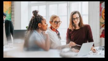 التنقل في نمو الأعمال: الحكمة الإدارية لرواد الأعمال