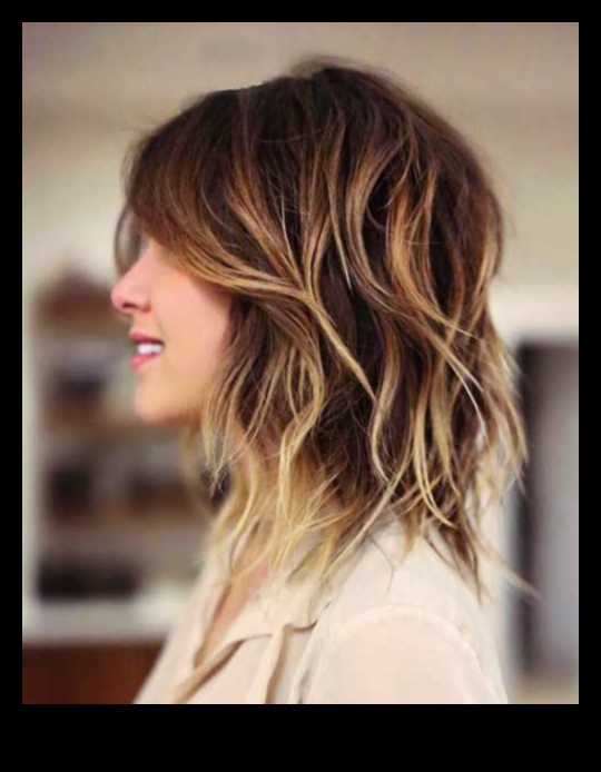 طبقات أنيقة: ارفعي مظهرك بشعر متوسط ​​الطول